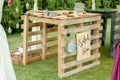 DIY pallet bar with \