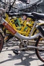 A line up of dockless shared bikes