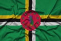 Dominika vlajka je líčil na sportovní tkanina tkanina mnoho přehyby 