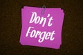 Don\'t Forget text on sticky note on cork board background Royalty Free Stock Photo
