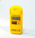 Dosimeter measuring the radiation level