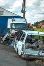 Dump old cars and sell used parts