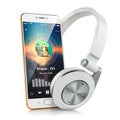 Earphones and smartphone with screen music player