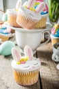 Cute homemade easter cupcakes