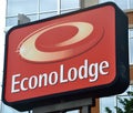 Econo Lodge sign