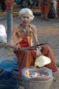Elderly roast Thai cracker show
