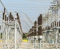 Electric distribution substation