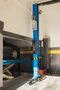 Electric lift in car service