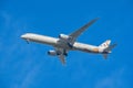 Etihad Boeing 787 Dreamliner underside image on approach to Heathrow Airport