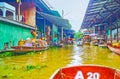 Explore Damnoen Saduak floating market, Thailand