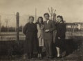 Family portrait outdoor in 40s