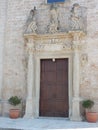 Entrata della chiesa di San Leucio a Felline