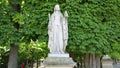 female statue of Berthe de Laon Jardin du Luxembourg