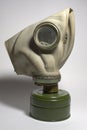 Filter type gas mask for industrial use