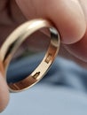 The fineness of gold on wedding ring Royalty Free Stock Photo