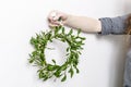 Florist at work: how to make mistletoe door wreath tutorial