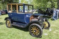 1921 Ford Model T center door car