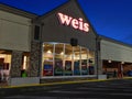 Front entrance of Weis Markets