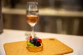 Fruit tartlet with Prosecco
