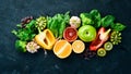 Fruits and vegetables that contain vitamin C: Orange, lemon, apple, roses, garlic, broccoli, apple, kiwi, spinach.