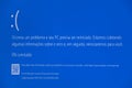Blue Screen of Death BSoD - Windows 10 operating system problem message, text on screen in Brazilian Portuguese