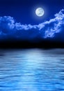 Měsíc v úplňku nebe a oceán 