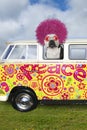 Funny Hippie Dog, VW Bus