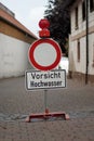 German sign that says caution flood