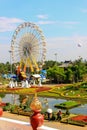 Giant flora wheel royal flora 2011