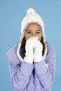 Girl with winter hat and gloves