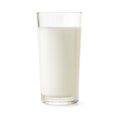Vetro di latte su bianco 