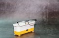 Glasses on top ultrasonic cleaner machine