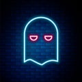 Glowing neon line Executioner mask icon isolated on brick wall background. Hangman, torturer, executor, tormentor