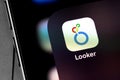 Google Looker app on the screen smartphone