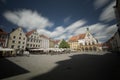 Gotisches Rathaus am Marktplatz von Amberg in der Oberpfalz, Bayern, Sonne, blauer Himmel