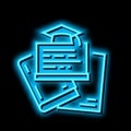 graduate program neon glow icon illustration Royalty Free Stock Photo