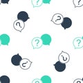 Green Chat question icon isolated seamless pattern on white background. Help speech bubble symbol. FAQ sign. Question Royalty Free Stock Photo