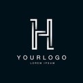 H labyrinth Logotype