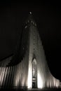 Hallgrimskirkja church at night