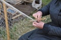 Hand-knitting a net