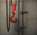 Handle metallic chain with red hook