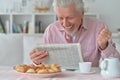 Senior man reading newspaper Royalty Free Stock Photo
