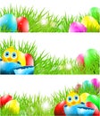 Happy Vector Easter Backgrounds with Chick in Brok