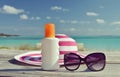 Hat, sunglasses and sun lotion Royalty Free Stock Photo