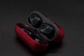 Headphonesr electronica metal plastic red black