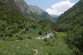 Hiking in the valle de bujaruelo Royalty Free Stock Photo