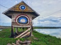 A hut situated in the area around the fish pond