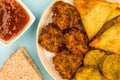 Indian Food Style Snacks Vegetarian Tikka Vegetarian Samosa Onion Bhaji With Chapati Flat Bread