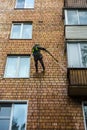 Urban mountaineering. Industrial climbers