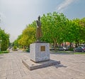 Ostad Ali Akabar Isfahani statue